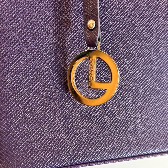 L. CREDI Saffiano Leather Satchel Handbag Shoulder Bag One Compartment & Pocket - Picture 2 of 12